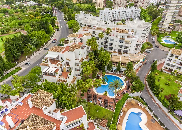 Aparthotel Royal Oasis Club At Pueblo Quinta Benalmádena